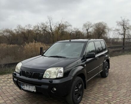 Черный Ниссан ИксТрейл, объемом двигателя 2.2 л и пробегом 249 тыс. км за 2600 $, фото 1 на Automoto.ua