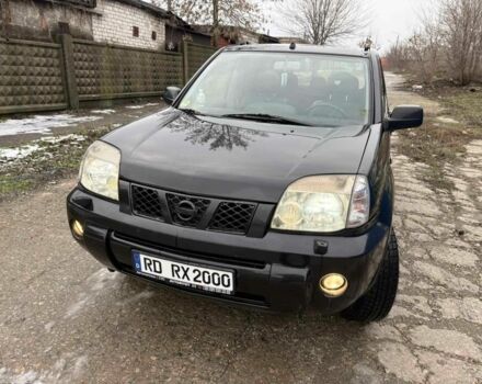 Черный Ниссан ИксТрейл, объемом двигателя 2.2 л и пробегом 251 тыс. км за 3850 $, фото 1 на Automoto.ua