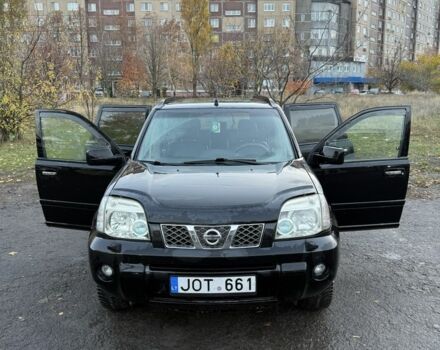 Ниссан ИксТрейл 2005 в Краматорске на Automoto.ua Черный Ниссан ИксТрейл, объемом двигателя 2.2 л и пробегом 306 тыс. км за 3800 $, фото 1 на Automoto.ua