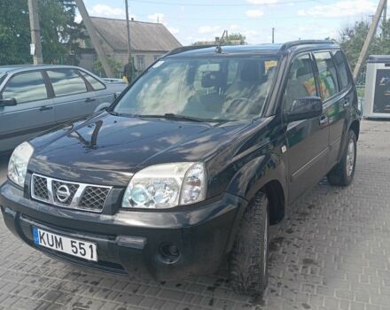 Черный Ниссан ИксТрейл, объемом двигателя 2.2 л и пробегом 218 тыс. км за 3300 $, фото 1 на Automoto.ua