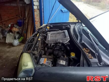 Ниссан ИксТрейл 2005 в Житомире на Automoto.ua Черный Ниссан ИксТрейл, объемом двигателя 22 л и пробегом 307 тыс. км за 2550 $, фото 1 на Automoto.ua
