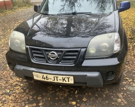 Черный Ниссан ИксТрейл, объемом двигателя 2.2 л и пробегом 397 тыс. км за 3700 $, фото 1 на Automoto.ua