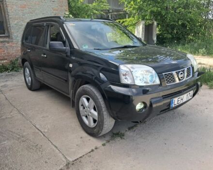 Черный Ниссан ИксТрейл, объемом двигателя 0 л и пробегом 290 тыс. км за 3950 $, фото 1 на Automoto.ua