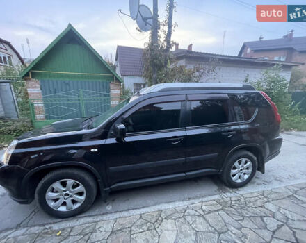 Черный Ниссан ИксТрейл, объемом двигателя 2.5 л и пробегом 236 тыс. км за 8600 $, фото 1 на Automoto.ua