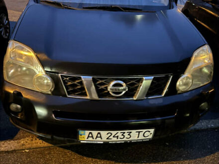 Черный Ниссан ИксТрейл, объемом двигателя 2 л и пробегом 210 тыс. км за 8500 $, фото 1 на Automoto.ua