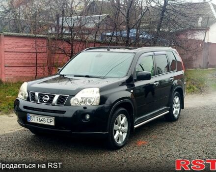 Чорний Ніссан ІксТрейл, об'ємом двигуна 2.5 л та пробігом 197 тис. км за 8500 $, фото 1 на Automoto.ua