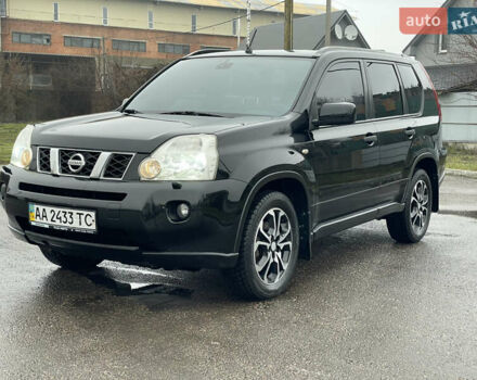 Черный Ниссан ИксТрейл, объемом двигателя 2 л и пробегом 210 тыс. км за 8750 $, фото 1 на Automoto.ua