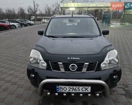 Чорний Ніссан ІксТрейл, об'ємом двигуна 2 л та пробігом 200 тис. км за 10300 $, фото 1 на Automoto.ua