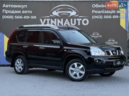 Черный Ниссан ИксТрейл, объемом двигателя 2.5 л и пробегом 234 тыс. км за 9200 $, фото 1 на Automoto.ua