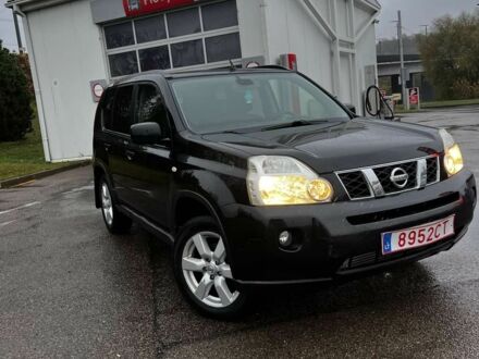 Ниссан ИксТрейл 2009 в Чугуеве на Automoto.ua Черный Ниссан ИксТрейл, объемом двигателя 2 л и пробегом 240 тыс. км за 6500 $, фото 1 на Automoto.ua