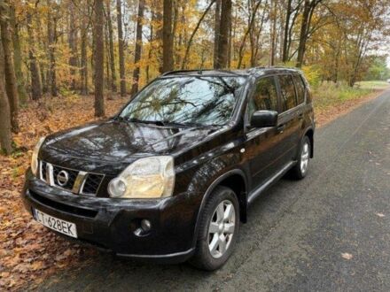 Черный Ниссан ИксТрейл, объемом двигателя 2.2 л и пробегом 232 тыс. км за 3200 $, фото 1 на Automoto.ua