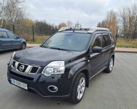 Черный Ниссан ИксТрейл, объемом двигателя 2 л и пробегом 262 тыс. км за 12500 $, фото 1 на Automoto.ua