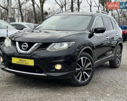 Черный Ниссан ИксТрейл, объемом двигателя 1.6 л и пробегом 212 тыс. км за 15300 $, фото 1 на Automoto.ua