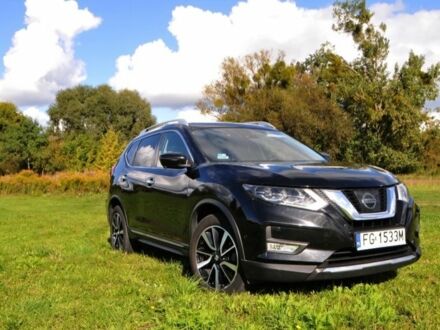 Черный Ниссан ИксТрейл, объемом двигателя 2 л и пробегом 169 тыс. км за 7953 $, фото 1 на Automoto.ua