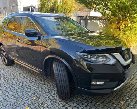 Черный Ниссан ИксТрейл, объемом двигателя 2 л и пробегом 50 тыс. км за 12300 $, фото 1 на Automoto.ua