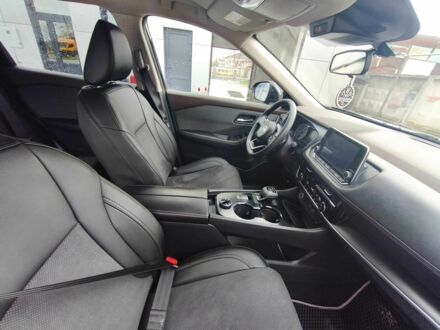 Черный Ниссан ИксТрейл, объемом двигателя 2.5 л и пробегом 58 тыс. км за 402 $, фото 1 на Automoto.ua