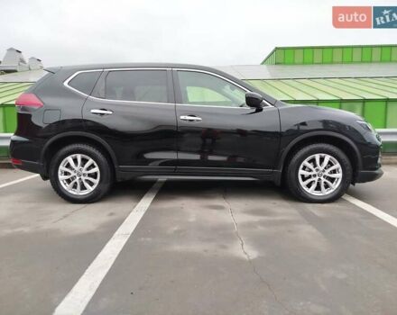 Черный Ниссан ИксТрейл, объемом двигателя 2.49 л и пробегом 54 тыс. км за 20800 $, фото 1 на Automoto.ua