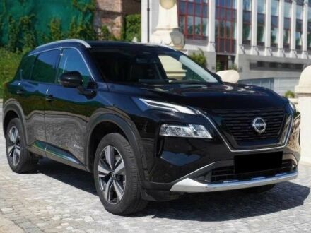 Чорний Ніссан ІксТрейл, об'ємом двигуна 1.5 л та пробігом 1 тис. км за 12000 $, фото 1 на Automoto.ua