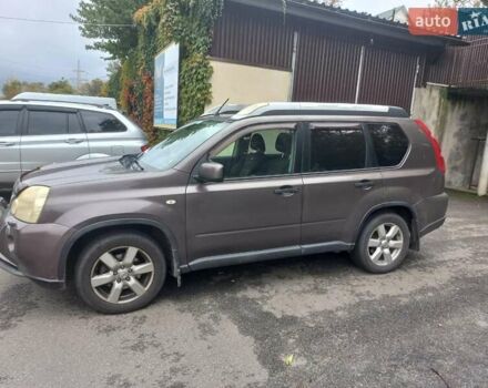 Фиолетовый Ниссан ИксТрейл, объемом двигателя 2 л и пробегом 265 тыс. км за 9200 $, фото 4 на Automoto.ua