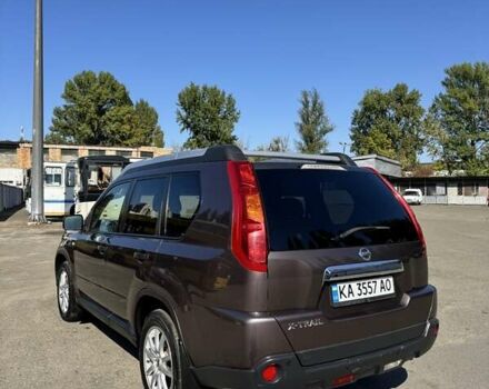 Фиолетовый Ниссан ИксТрейл, объемом двигателя 2 л и пробегом 197 тыс. км за 10000 $, фото 6 на Automoto.ua