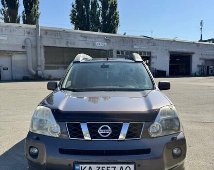 Фиолетовый Ниссан ИксТрейл, объемом двигателя 2 л и пробегом 197 тыс. км за 10000 $, фото 4 на Automoto.ua