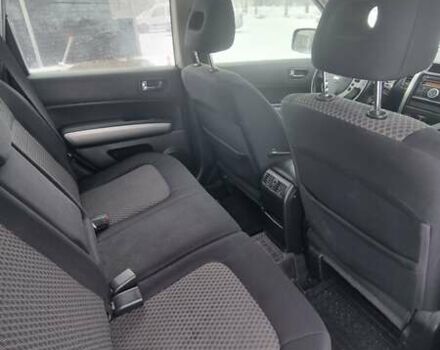 Фиолетовый Ниссан ИксТрейл, объемом двигателя 2 л и пробегом 237 тыс. км за 9100 $, фото 3 на Automoto.ua