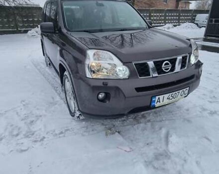 Фиолетовый Ниссан ИксТрейл, объемом двигателя 2 л и пробегом 237 тыс. км за 9100 $, фото 7 на Automoto.ua