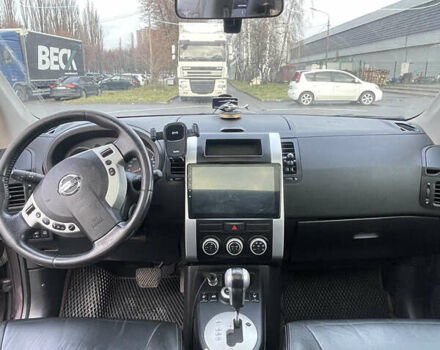 Фіолетовий Ніссан ІксТрейл, об'ємом двигуна 2.49 л та пробігом 306 тис. км за 10500 $, фото 9 на Automoto.ua