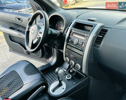 Фиолетовый Ниссан ИксТрейл, объемом двигателя 2 л и пробегом 190 тыс. км за 10800 $, фото 35 на Automoto.ua