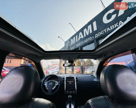 Фиолетовый Ниссан ИксТрейл, объемом двигателя 2 л и пробегом 190 тыс. км за 10800 $, фото 25 на Automoto.ua