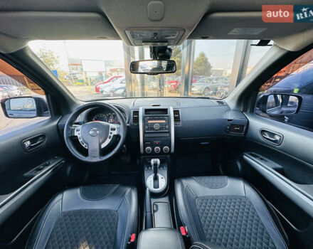 Фиолетовый Ниссан ИксТрейл, объемом двигателя 2 л и пробегом 190 тыс. км за 10800 $, фото 24 на Automoto.ua