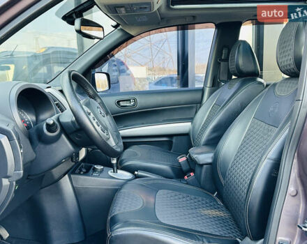 Фиолетовый Ниссан ИксТрейл, объемом двигателя 2 л и пробегом 190 тыс. км за 10800 $, фото 16 на Automoto.ua