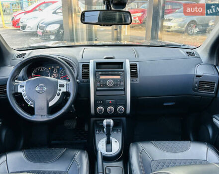 Фиолетовый Ниссан ИксТрейл, объемом двигателя 2 л и пробегом 190 тыс. км за 10800 $, фото 21 на Automoto.ua