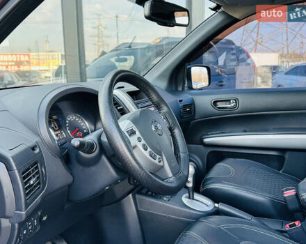 Фиолетовый Ниссан ИксТрейл, объемом двигателя 2 л и пробегом 190 тыс. км за 10800 $, фото 17 на Automoto.ua