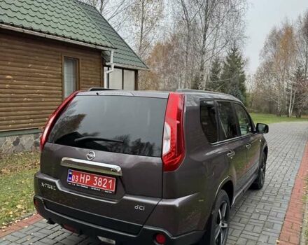 Фиолетовый Ниссан ИксТрейл, объемом двигателя 2 л и пробегом 210 тыс. км за 14800 $, фото 15 на Automoto.ua