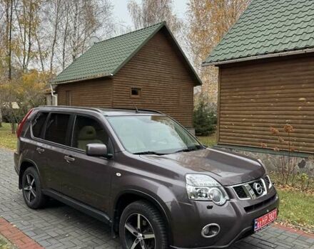 Фиолетовый Ниссан ИксТрейл, объемом двигателя 2 л и пробегом 210 тыс. км за 14800 $, фото 9 на Automoto.ua