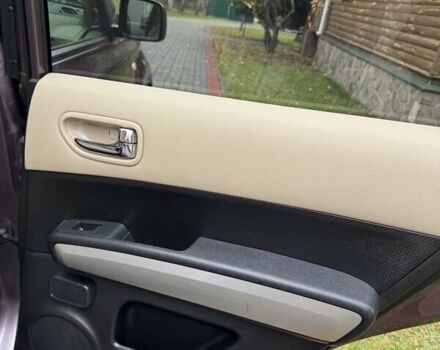 Фиолетовый Ниссан ИксТрейл, объемом двигателя 2 л и пробегом 210 тыс. км за 14800 $, фото 60 на Automoto.ua