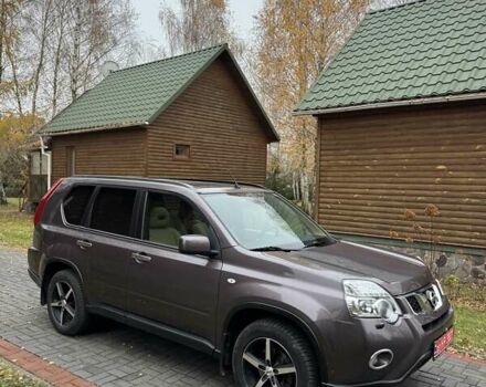 Фиолетовый Ниссан ИксТрейл, объемом двигателя 2 л и пробегом 210 тыс. км за 14800 $, фото 10 на Automoto.ua