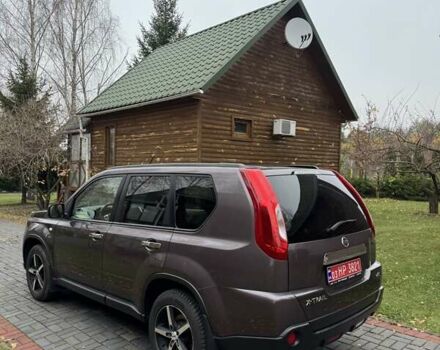 Фиолетовый Ниссан ИксТрейл, объемом двигателя 2 л и пробегом 210 тыс. км за 14800 $, фото 18 на Automoto.ua