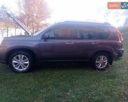Коричневый Ниссан ИксТрейл, объемом двигателя 2 л и пробегом 285 тыс. км за 8600 $, фото 14 на Automoto.ua