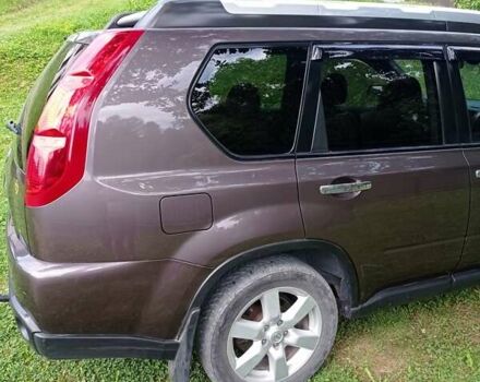 Коричневый Ниссан ИксТрейл, объемом двигателя 2 л и пробегом 285 тыс. км за 8600 $, фото 5 на Automoto.ua