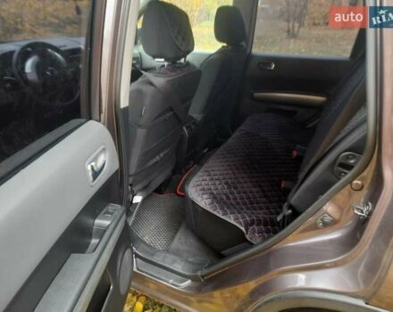 Коричневый Ниссан ИксТрейл, объемом двигателя 2 л и пробегом 246 тыс. км за 8999 $, фото 7 на Automoto.ua