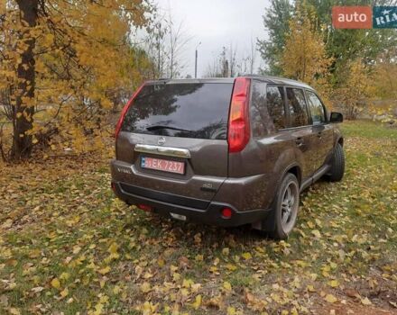 Коричневый Ниссан ИксТрейл, объемом двигателя 2 л и пробегом 246 тыс. км за 8999 $, фото 5 на Automoto.ua