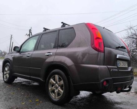 Коричневый Ниссан ИксТрейл, объемом двигателя 2 л и пробегом 277 тыс. км за 8799 $, фото 7 на Automoto.ua