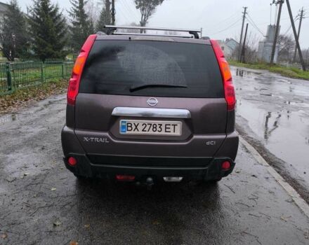 Коричневый Ниссан ИксТрейл, объемом двигателя 2 л и пробегом 277 тыс. км за 8799 $, фото 8 на Automoto.ua