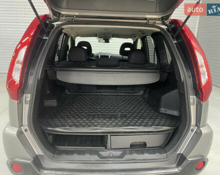 Коричневый Ниссан ИксТрейл, объемом двигателя 2 л и пробегом 198 тыс. км за 13950 $, фото 13 на Automoto.ua