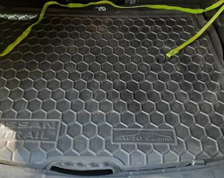 Коричневый Ниссан ИксТрейл, объемом двигателя 1.6 л и пробегом 138 тыс. км за 19000 $, фото 10 на Automoto.ua