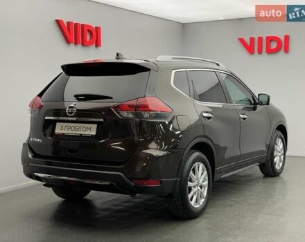 Коричневый Ниссан ИксТрейл, объемом двигателя 1.6 л и пробегом 141 тыс. км за 18505 $, фото 1 на Automoto.ua