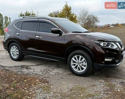 Коричневый Ниссан ИксТрейл, объемом двигателя 2 л и пробегом 72 тыс. км за 14300 $, фото 2 на Automoto.ua