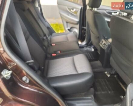 Коричневый Ниссан ИксТрейл, объемом двигателя 2 л и пробегом 75 тыс. км за 20800 $, фото 4 на Automoto.ua